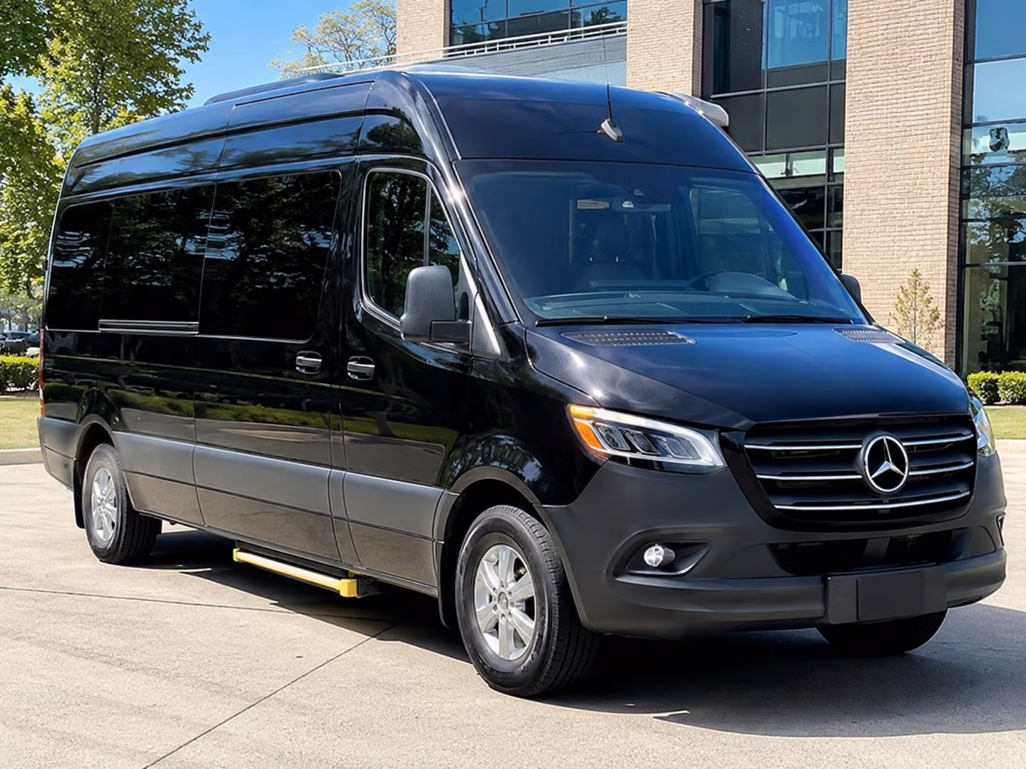 airport transfers between sea ruston and lakewood