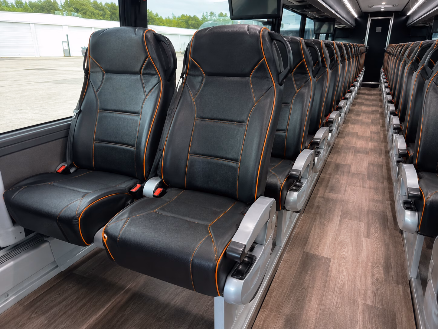 tacoma airport shuttles for military and government travel